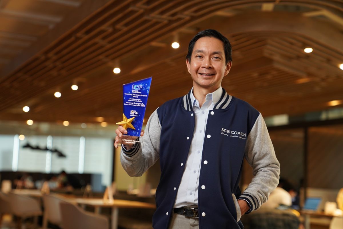  นายวรวัจน์ สุวคนธ์ ผู้บริหาร SCB คว้ารางวัล Coaching Advocacy Impact Award 2025 ตอกย้ำผู้นำที่บูรณาการศาสตร์การโค้ชสู่ความยั่งยืนในองค์กร