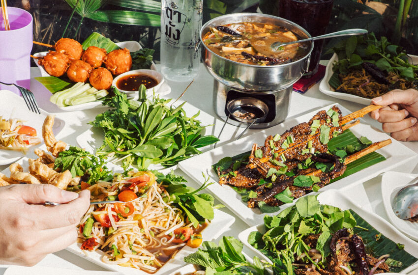 ส้มตำวีแกนเริ่มต้น 65 บาท ในร้านระดับมิชลิน: ทำไม "ตำมัง" ถึงเป็นร้านที่สายกินไม่ควรพลาด